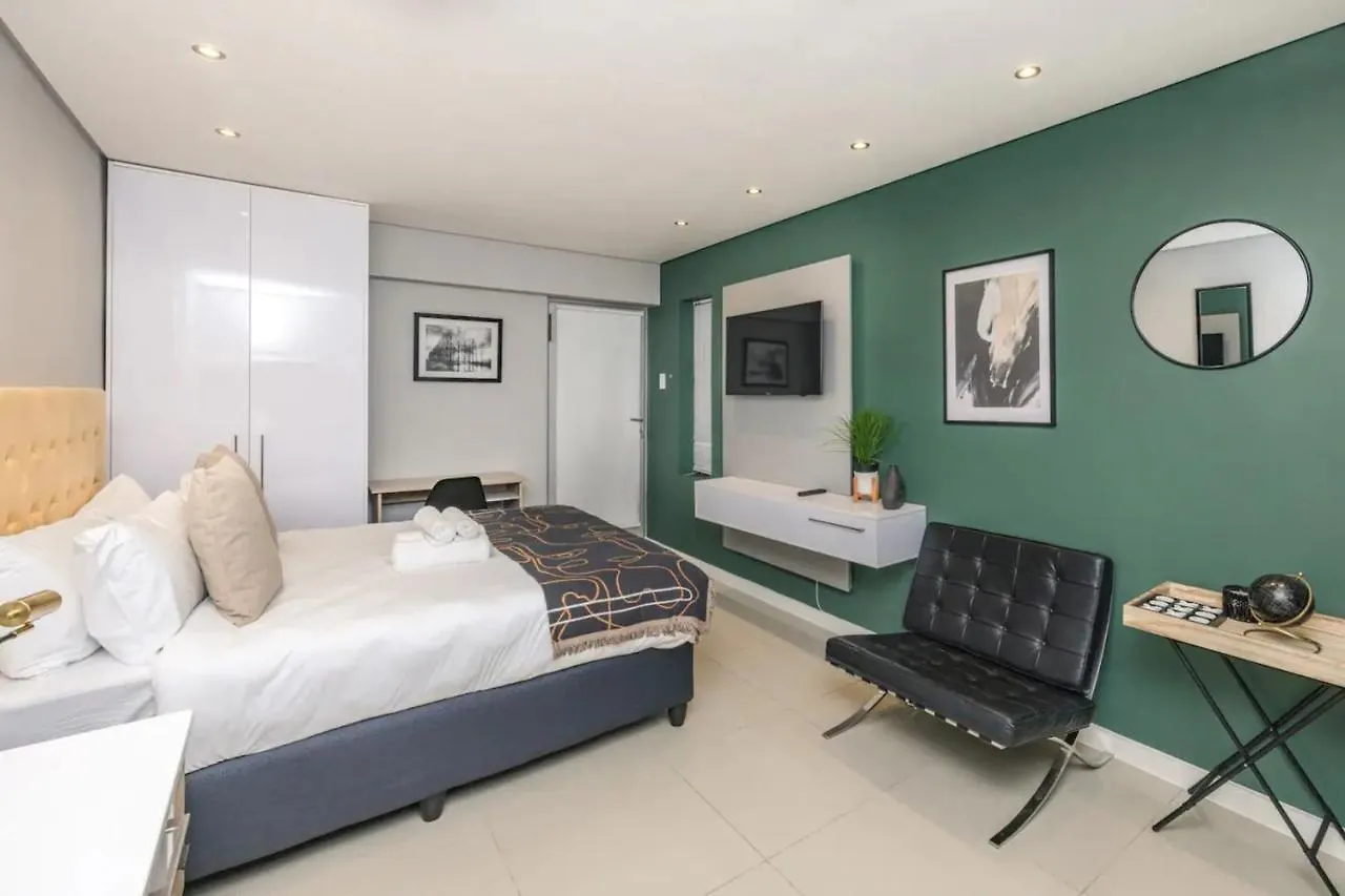 Stylish And Modern Studio In The Beachfront Cape Town 0*,  South Africa